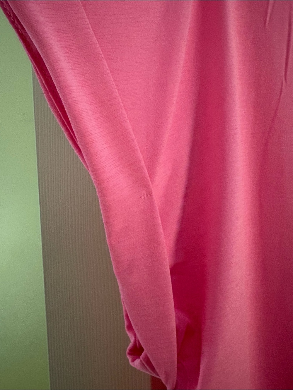 Dear Scarlett Pink V-Neck Short Sleeve Women’s Top NWT Size 2x - Picture 4 of 5